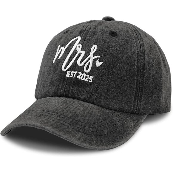 Mrs Embroidered Cotton Baseball Cap for Wedding Bridal Shower Honeymoon main image 6